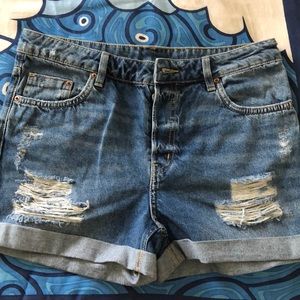H&M mom shorts